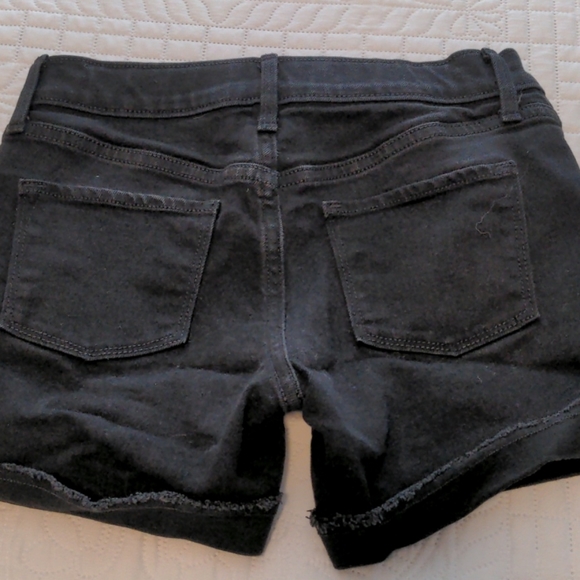 Old Navy black shorts 90s distressed - Picture 2 of 3